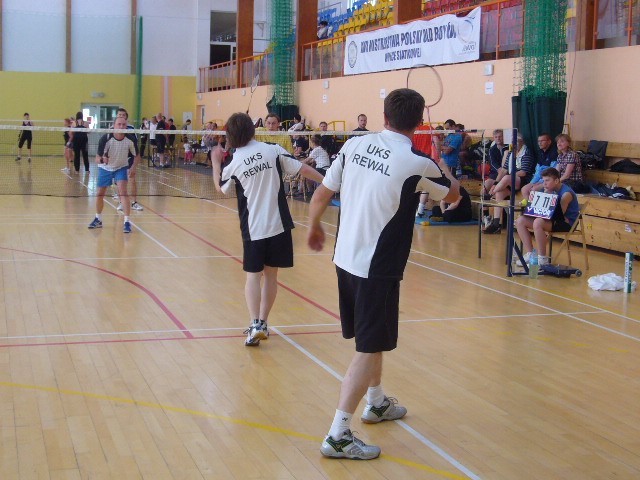 Badminton
